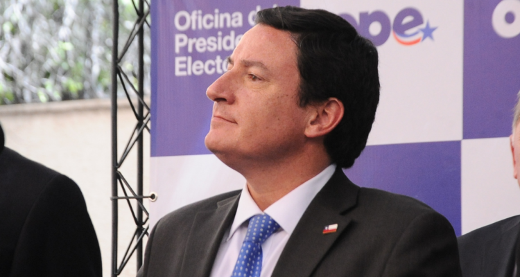 Squella asegura que rebaja de impuestos anunciada por Quiroz apunta a generar confianza para inversión