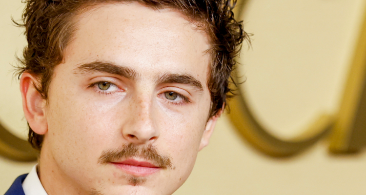 Timothée Chalamet en la cena pre Oscars 2026