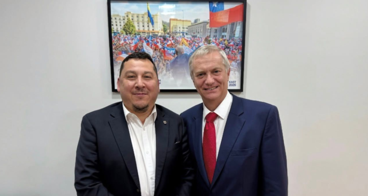 Tras visita al Bío Bío, Kast se reunió con alcalde de Concepción, Héctor Muñoz