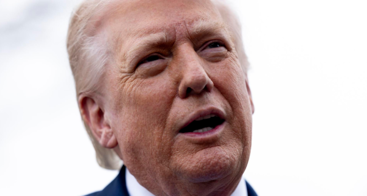 Trump amenaza con "destruir" centrales eléctricas de Irán si el estrecho de Ormuz no abre en 48 horas