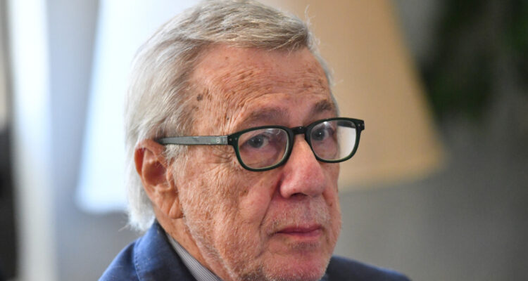 Van Klaveren confirma que informó al futuro canciller sobre cable chino el pasado 3 de febrero