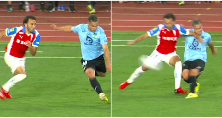 VAR por codazo de Cimbi Cuevas a Francisco González