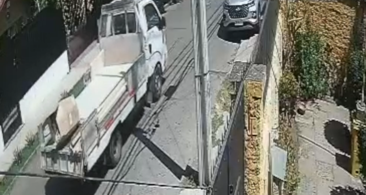 VIDEO | Captan camión utilizado para abandonar caja con cuerpo hallado frente a casa de Karina Delfino