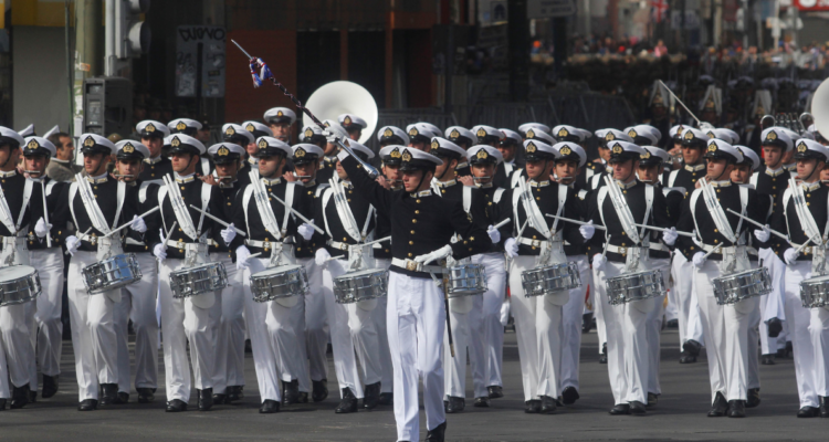 https://media.biobiochile.cl/wp-content/uploads/2026/04/a-1-cntxt-por-zapallar-y-desfile-de-glorias-navales-21-de-mayo-750x400.png