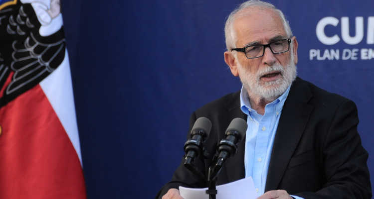 AC contra exministro Carlos Montes suma apoyos en el Congreso y podría ingresar tras la semana distrital