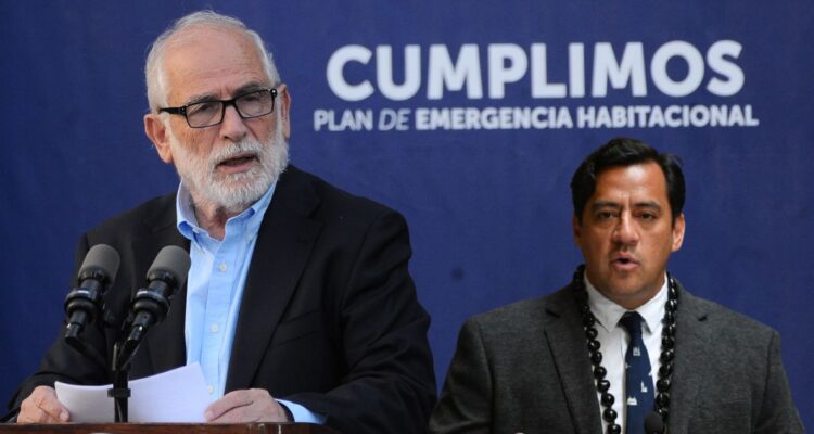 Diputado Teao (IND-UDI) alista AC contra exministro Montes: sería presentada tras la semana distrital