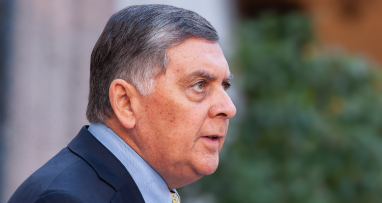 Alvarado desestima acusación de conflicto de intereses en Ley Miscelánea: “No tiene ninguna lógica”