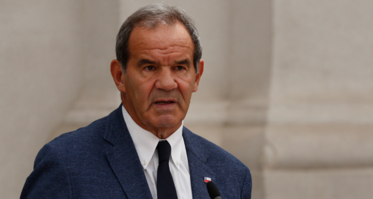 Andrés Allamand renunció a Renovación Nacional tras 39 años de militancia: sería por rol internacional