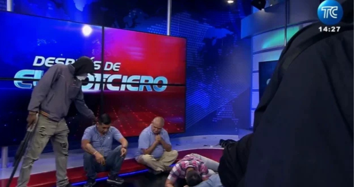 asalto a canal de TV en directo