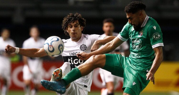 Audax Italiano respondió a denuncia de Olimpia en Copa Sudamericana.