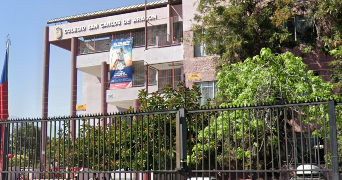 Caída de portón en colegio de Puente Alto deja a cuatro estudiantes lesionados