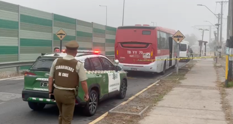 Carabinero da muerte a tiros al delincuente que lo intentó asaltar en un bus RED en La Granja