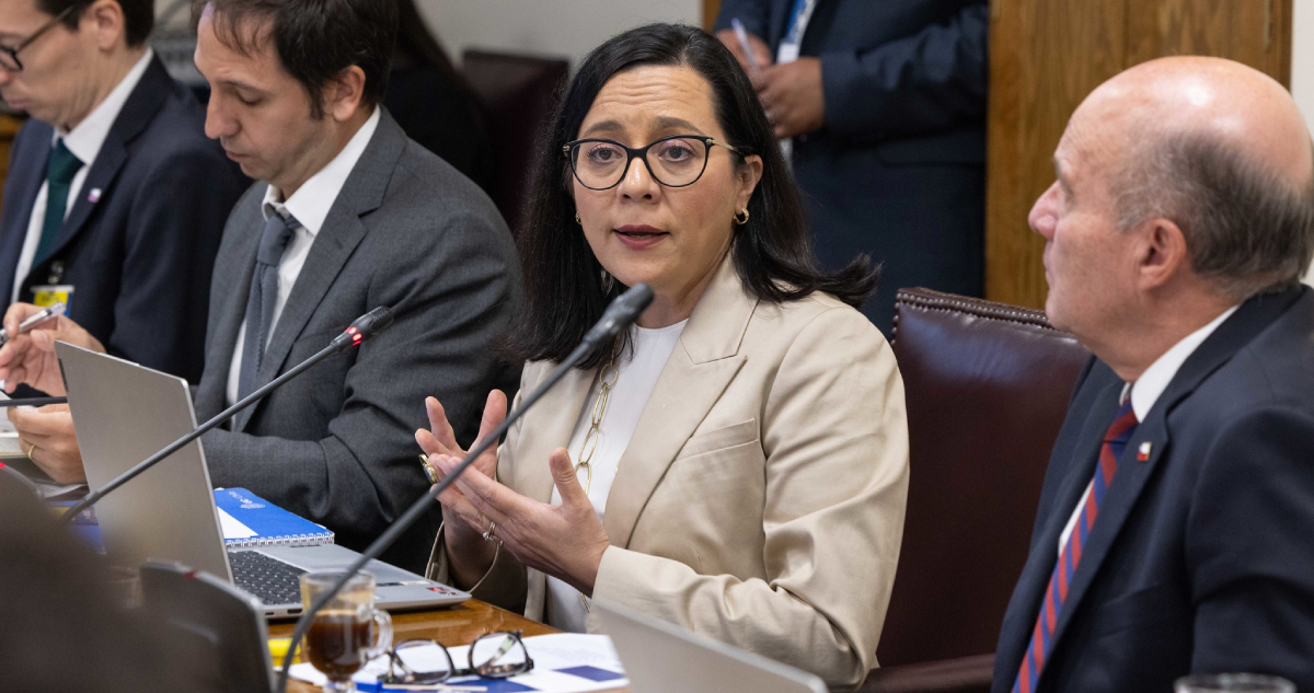 CFA llama a no postergar medidas para mejorar las finanzas públicas y evitar un mayor deterioro fiscal
