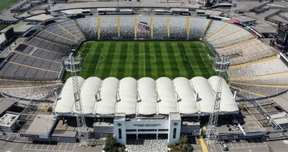 Colo Colo Monumental