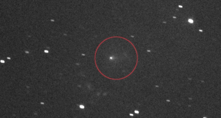 Foto del cometa interestelar 3I/ATLAS