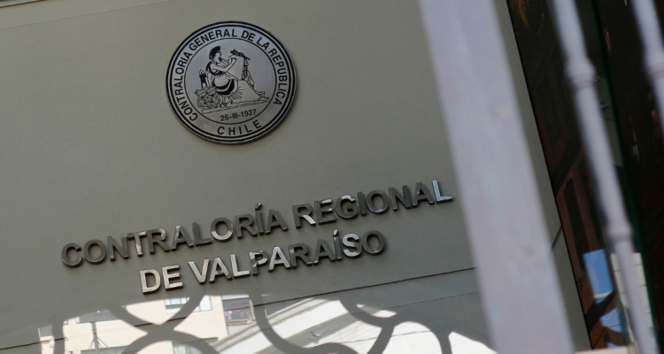 Valparaíso: GORE ingresa oficio a CGR para determinar legalidad de demolición de 52 casas en El Olivar