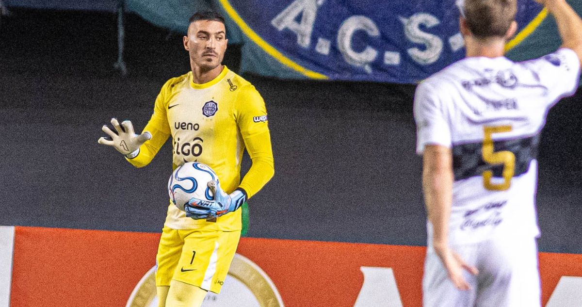 Arquero de Olimpia acusó ‘trampa’ de Audax Italiano en Copa Sudamericana.