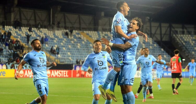 O’Higgins le ganó a Boston River y se ilusiona en Copa Sudamericana.