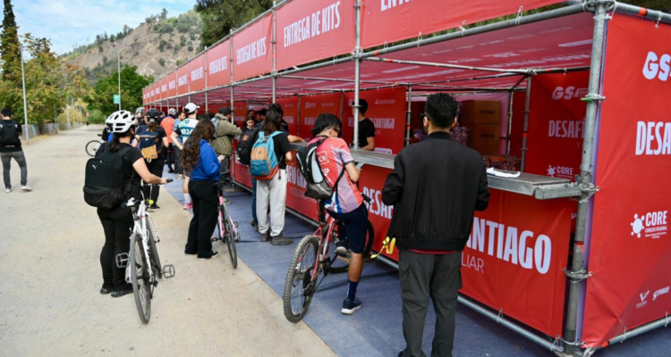 Desafío Gran Santiago y cicletada familiar: conoce los cortes que habrá en la capital este domingo