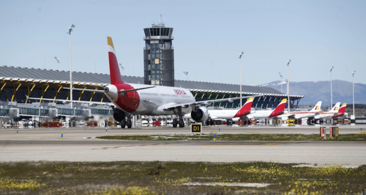 Posible crisis de combustible de aviones en Europa