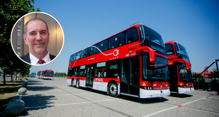 De Grange confirma que no habrá más buses de 2 pisos en sistema RED y descarta reducción de frecuencia