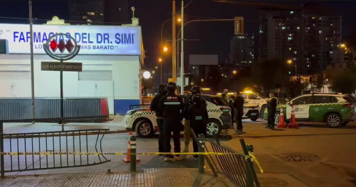Detective PDI abatió a tiros a hombre que lo apuñaló en Estación Central