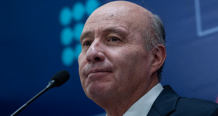 Propuesta de recorte de Hacienda en Justicia apunta a cerrar programa de Derechos Humanos