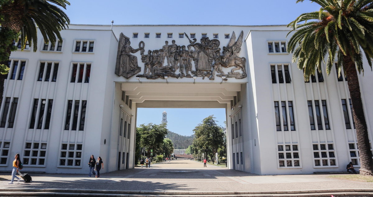 UdeC informa que Gobierno cortó recursos de programa para talento escolar: universidad asumirá costo