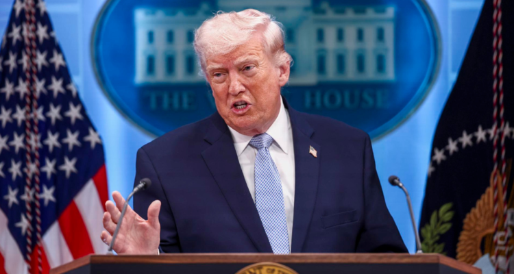 Donald Trump amenaza otra vez a Irán