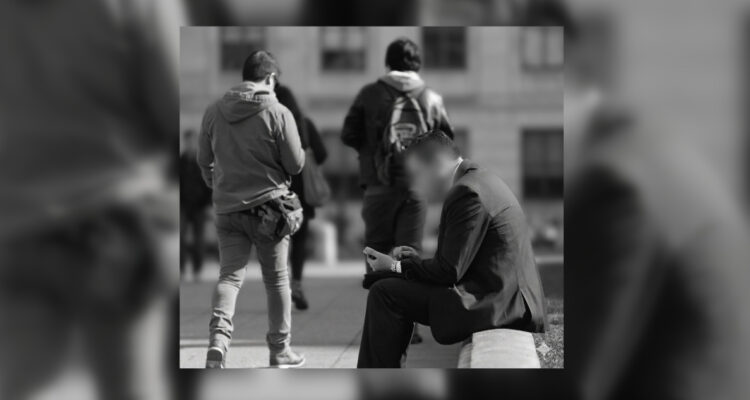 El subempleo está abundando: El fenómeno que afecta a chilenos que están “sobreeducados” en el trabajo