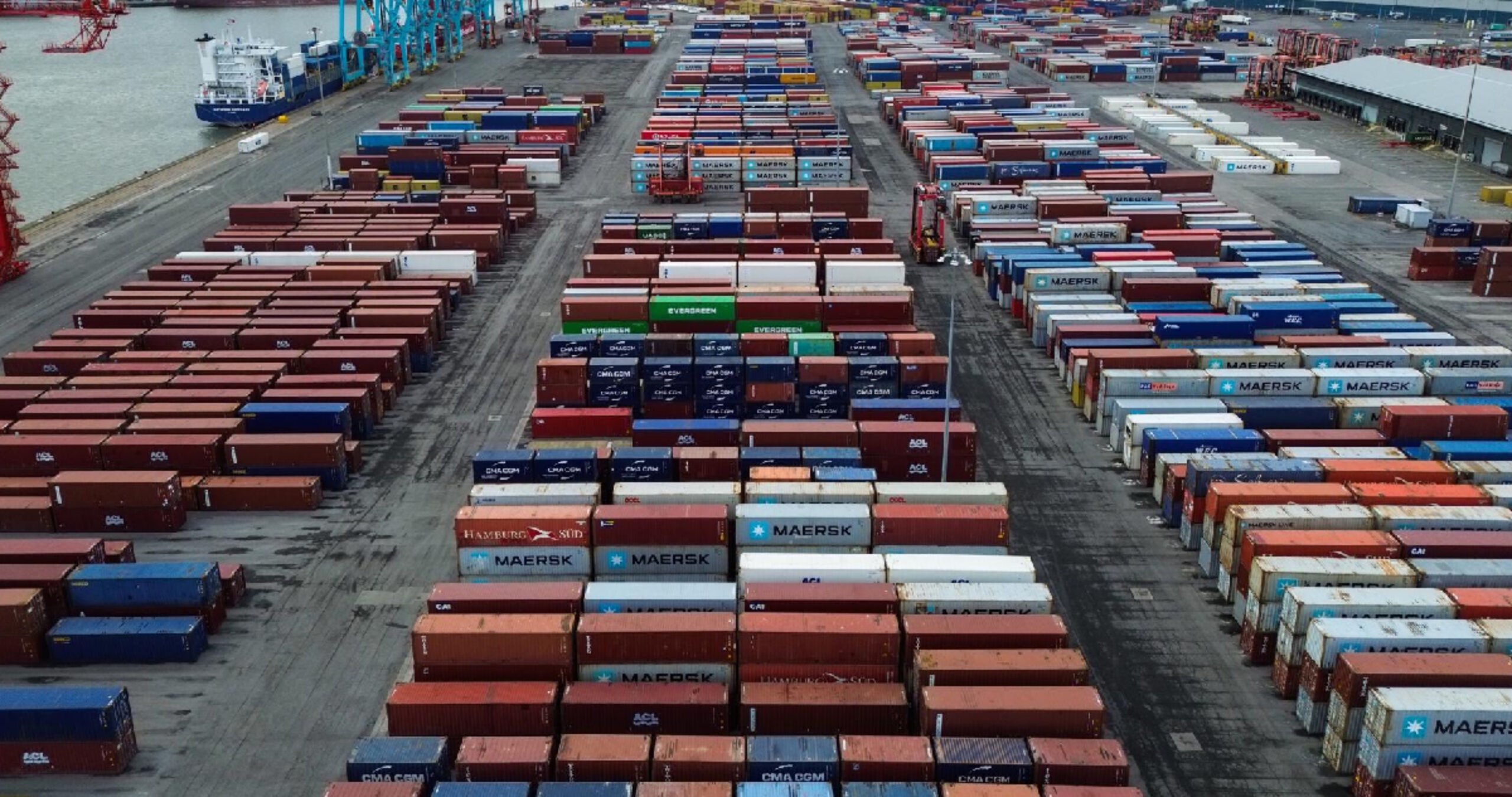 En EEUU ya exigen US$120 mil millones en devolución de cobros por los aranceles declarados ilegales