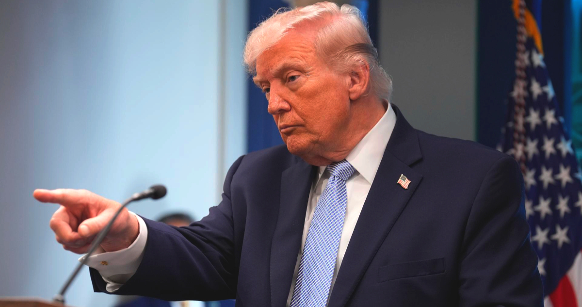En medio de fuertes amenazas Trump cree que Irán negocia de “buena fe”