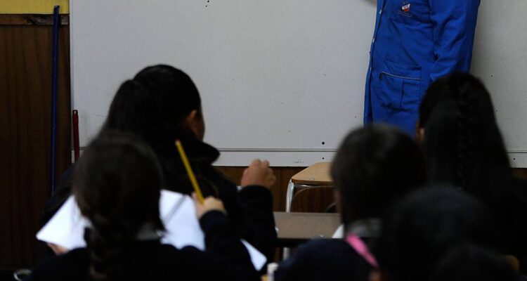 Establecimiento del SLEP Costa Araucanía tienen obras de conservación pausadas