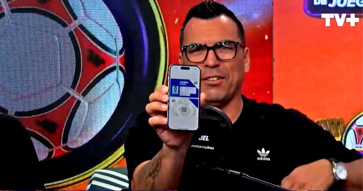 Esteban Paredes