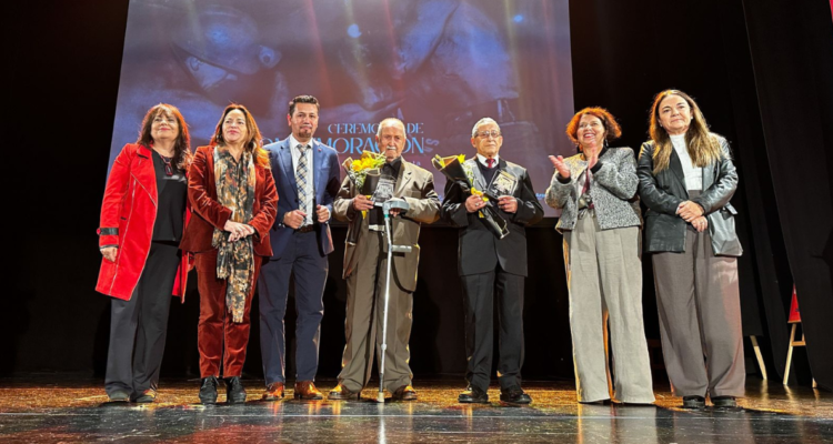 Exmineros del carbón son declarados "Patrimonio Vivo" en Lota a 29 años del cierre de Enacar