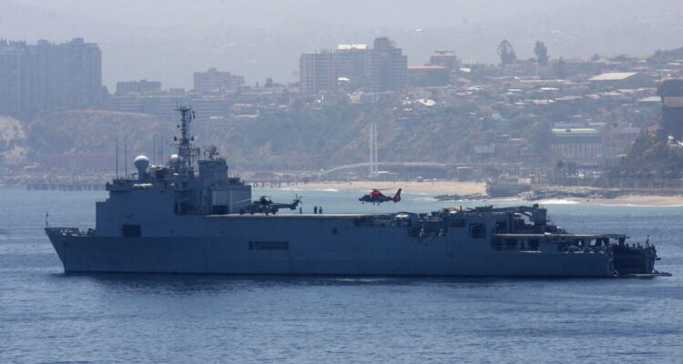 Polémica por traslado de Expo Naval a Santiago: Fesetur critica que se realice en ciudad "sin mar"