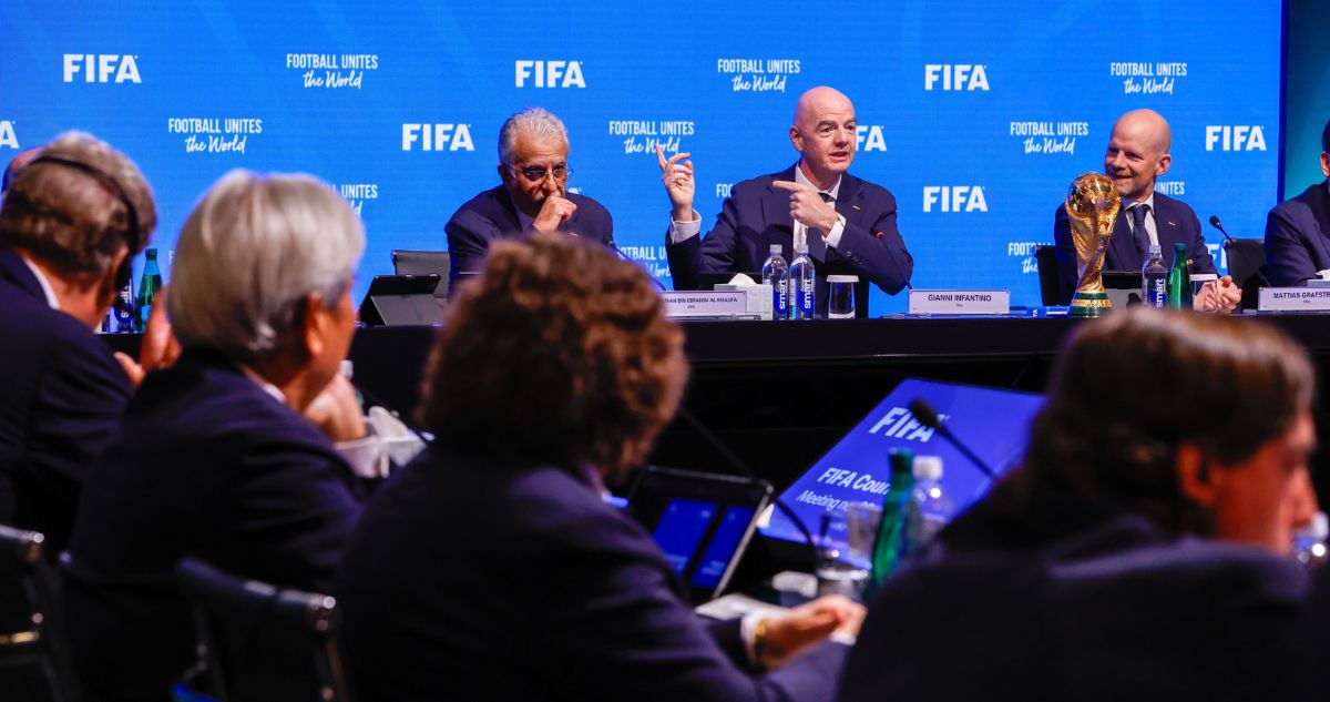 FIFA ‘mira’ a Chile para futura regla sub 21 en todas las ligas: establece premios récord para Mundial