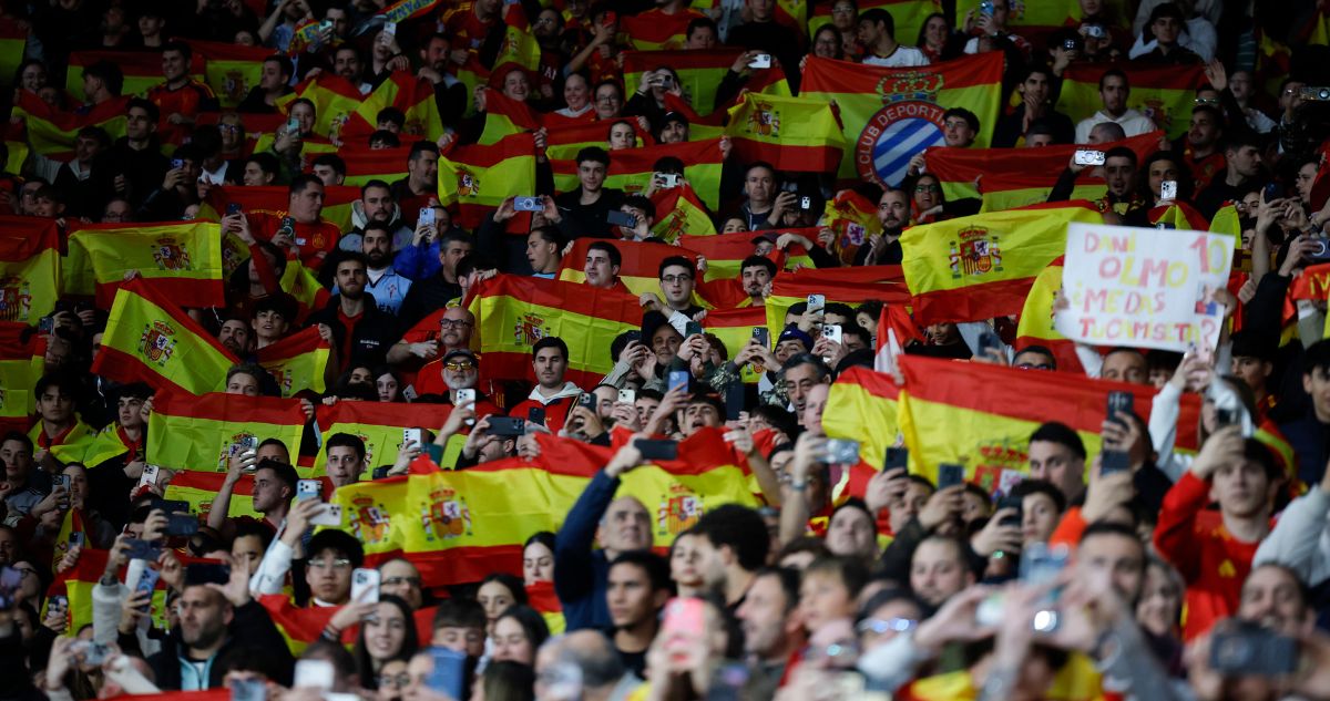 Cantos racistas contra Egipto complican a España: FIFA inicia procedimiento disciplinario