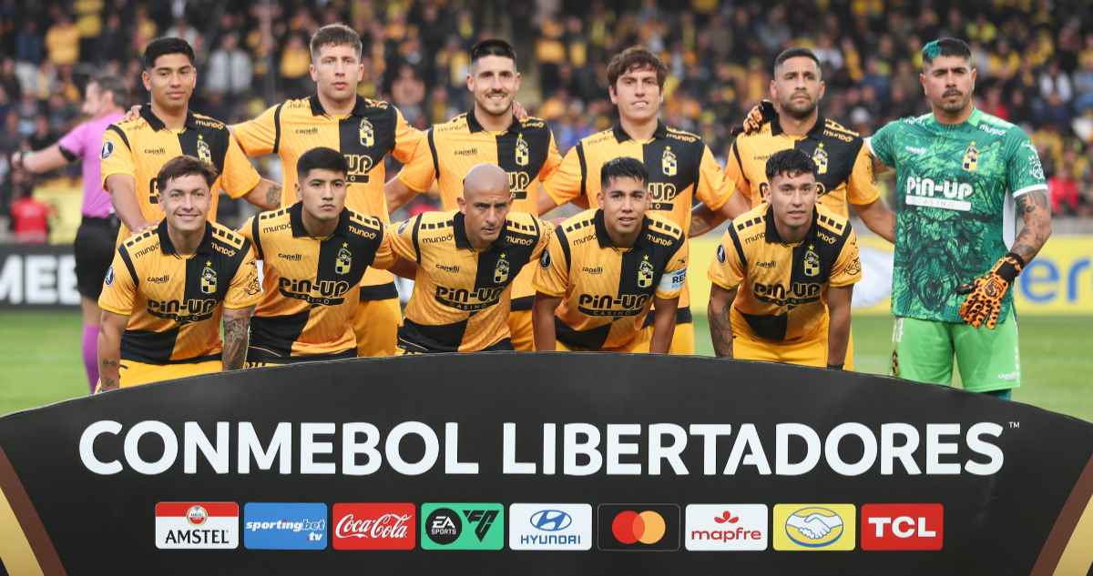 Formación de Coquimbo vs Nacional de Uruguay