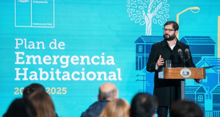 Contraloría detecta eventuales compras con sobreprecios en Plan de Emergencia Habitacional de Boric