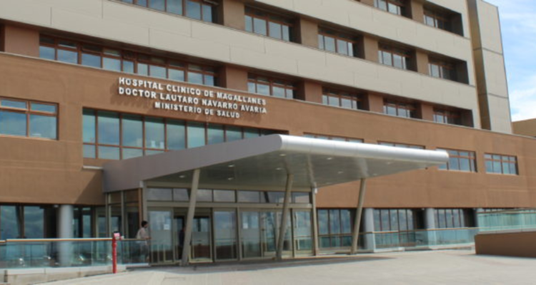 Hombre detenido por violentos robos se fugó de hospital de Punta Arenas tras fallida internación