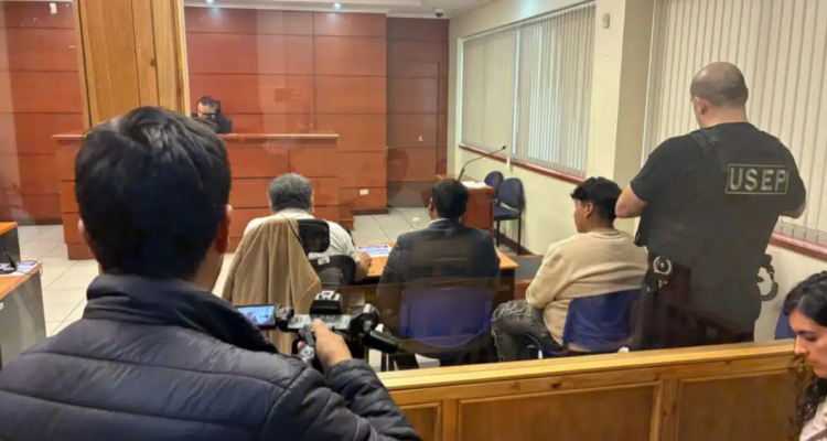 Arraigo nacional para dos estudiantes de la U. de Antofagasta formalizados tras amenazas con arma