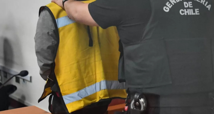 Bolivianos quedan en prisión tras ataque armado contra policías tras persecución en la frontera