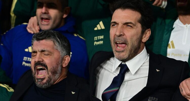 Gianluigi Buffon también renunció a su cargo en la selección de Italia.