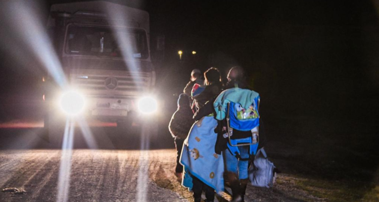 Comisión del Senado votaría la próxima semana el proyecto que hace delito el ingreso irregular a Chile