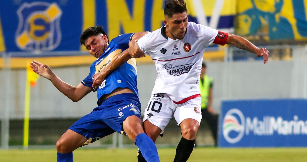 César Pinares dejó de ser jugador de Deportes Limache.
