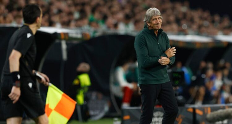 Hinchas del Betis piden la dimisión de Manuel Pellegrini tras bochornosa eliminación en la Europa League