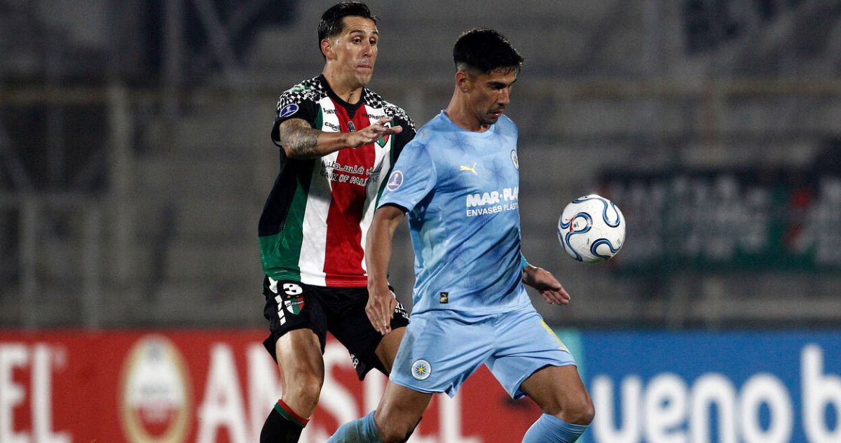 Enzo Roco está en la mira de la barra de Palestino.