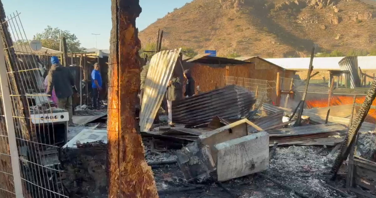 Al menos cinco casas afectadas por el fuego deja incendio en toma Yevide en San Felipe