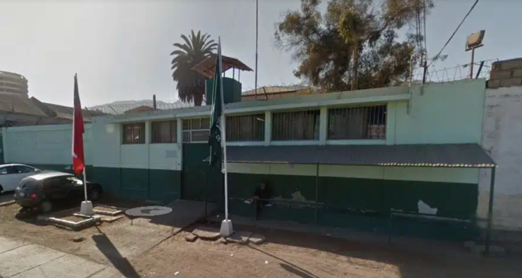 Interna escaló un muro y huyó de cárcel de Antofagasta: fue recapturada 25 minutos después